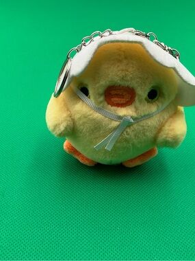 Plush Yellow Chick Keychain with White Hat - Cute Small Pet Accessory